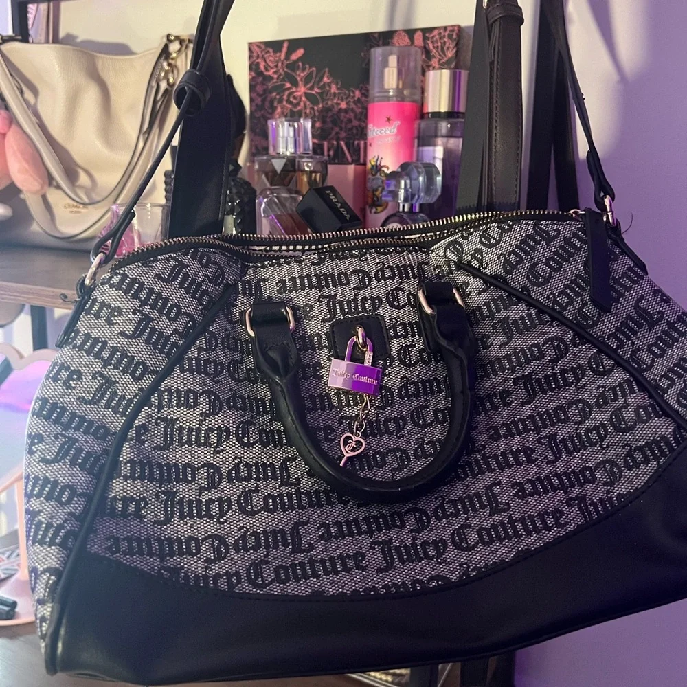 Juicy Couture Eastside Westside Satchel - Picture 1 of 3